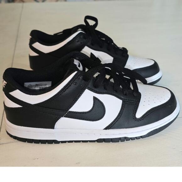 Nike Other - NIKE White Black Low top Pandas Sneakers Sz US 4.5Y